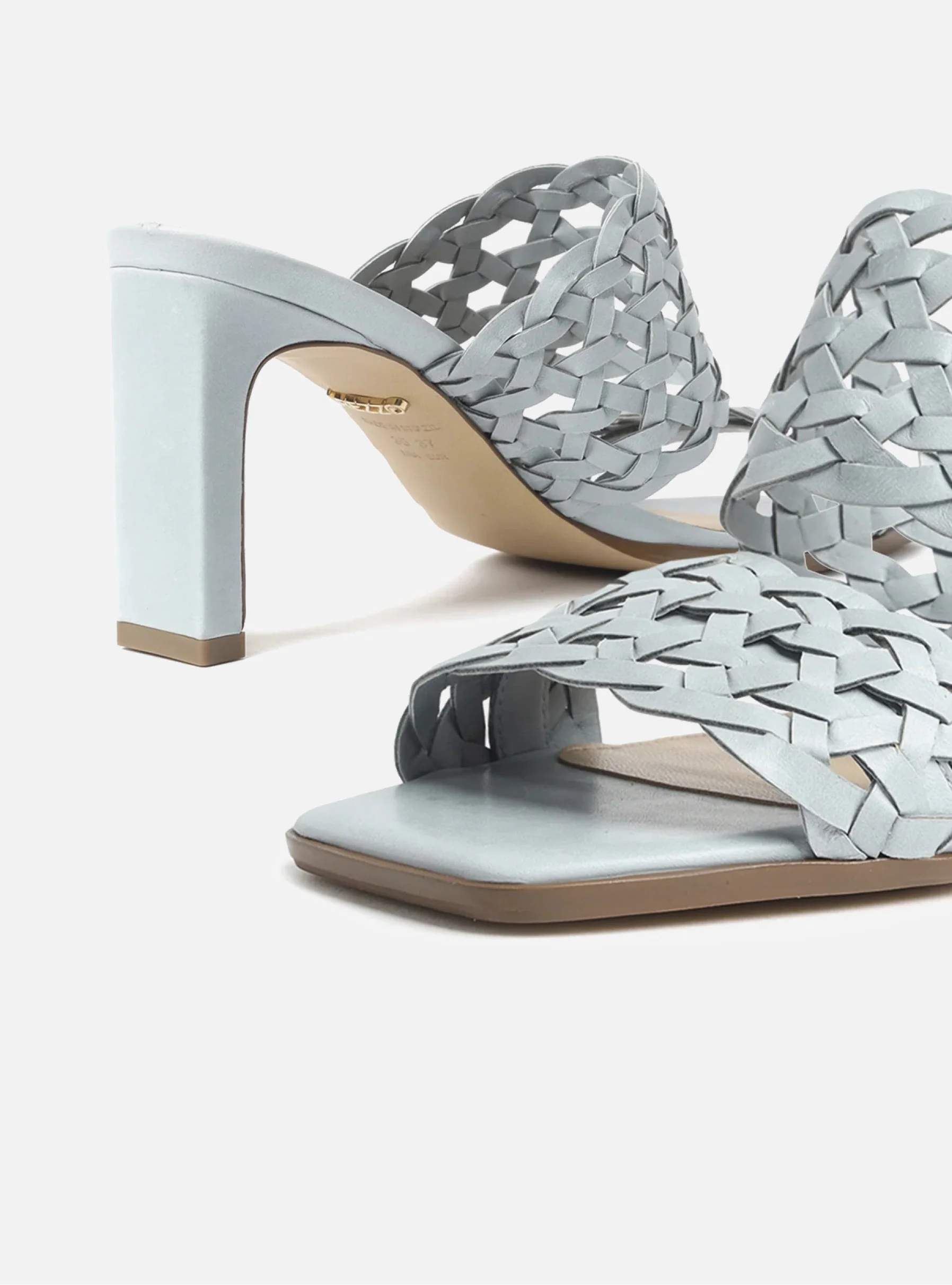 Janete Leather Sandal - Image 8