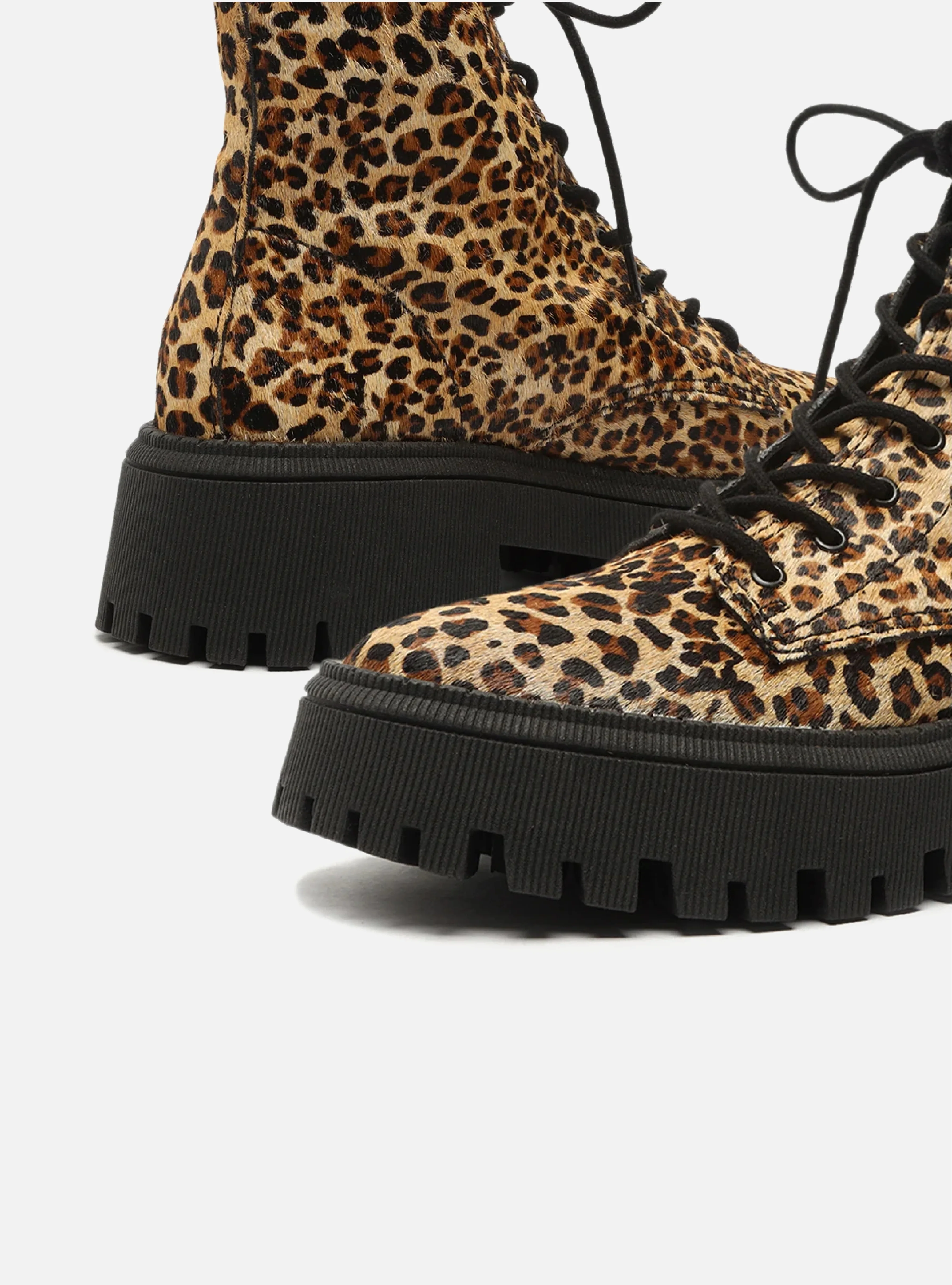 Trento Leather Bootie - Image 8